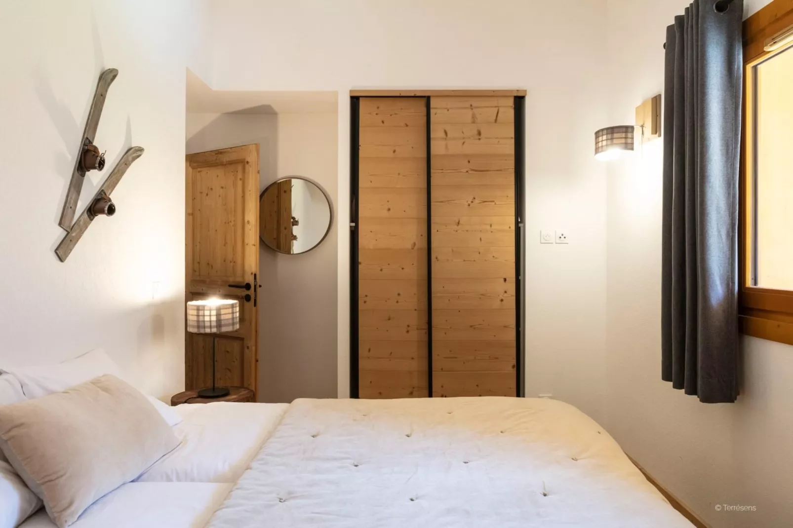 VAUJANY Edelweiss-A26P-Bedroom