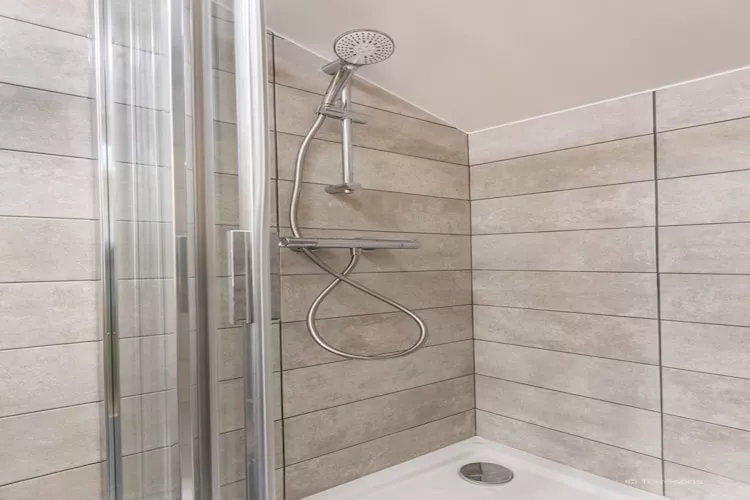 LES SAISIES L’Altaréna-A24S-Bathroom