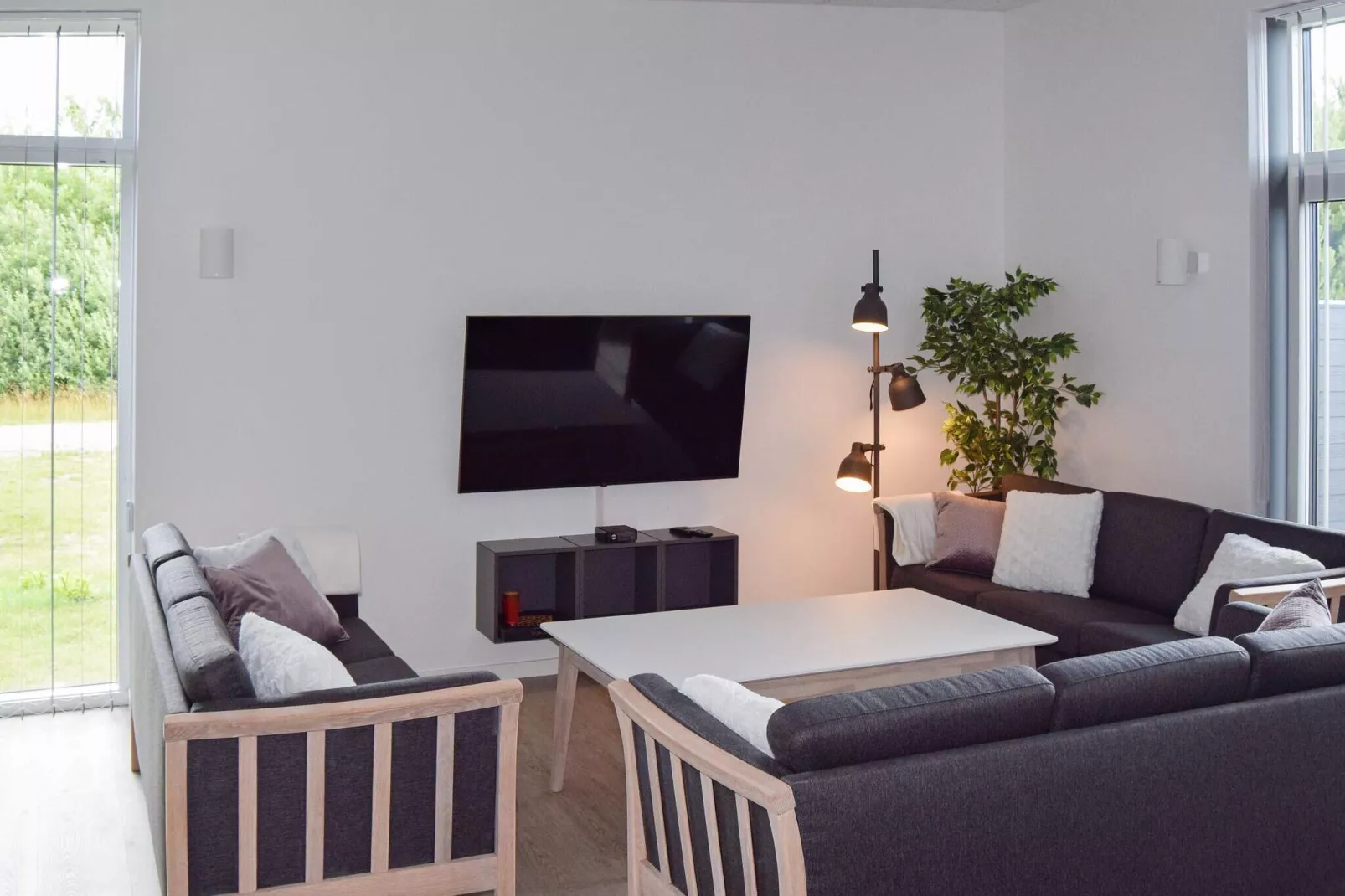 14 Personen Ferienhaus in Væggerløse-By Traum-Innenbereich