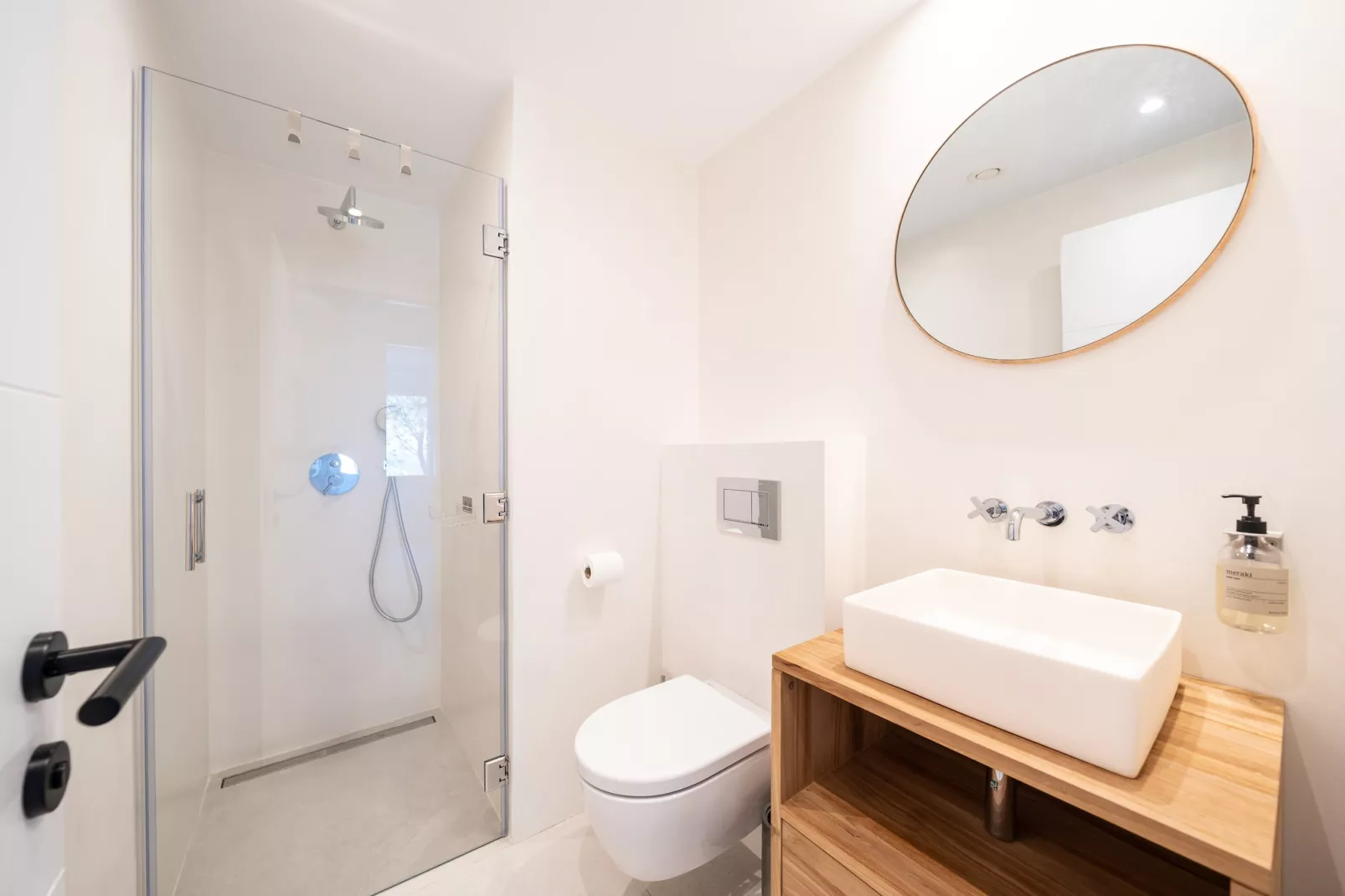 Vela-Bathroom