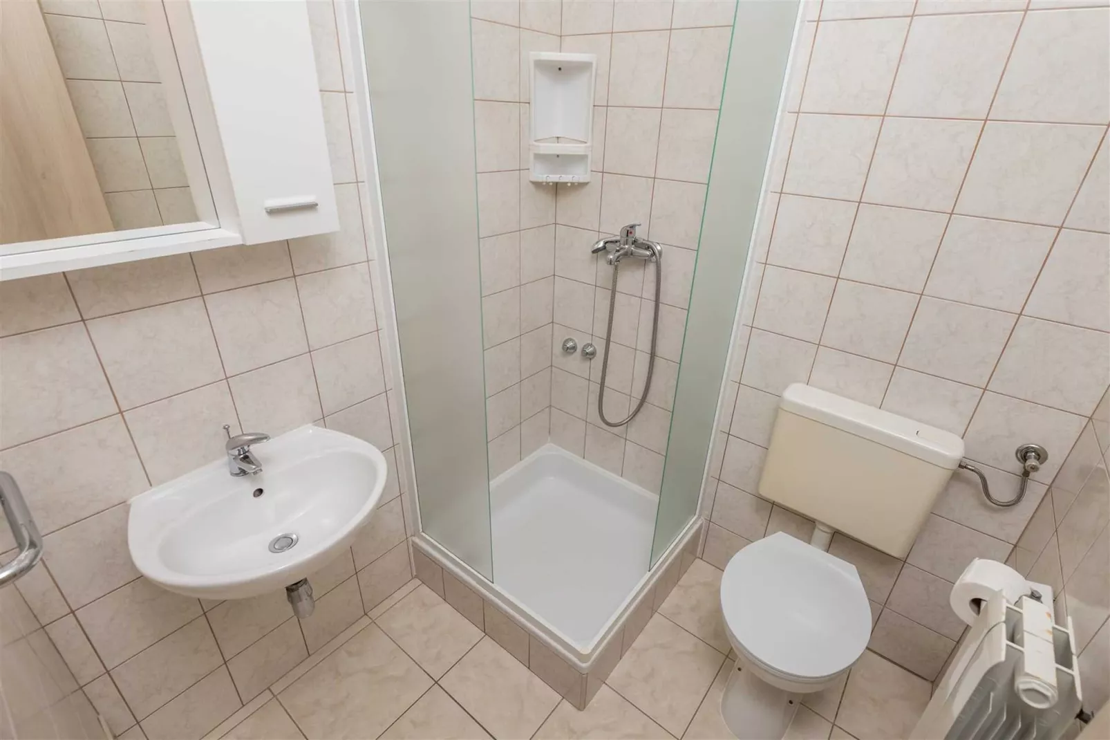 Apartment Slavica 3 - Yellow Sun-Bathroom