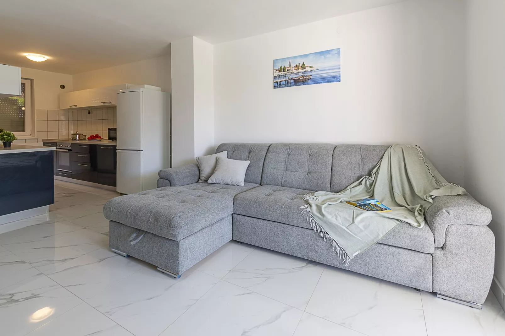 Villa Susanne with Private Pool-Wohnzimmer