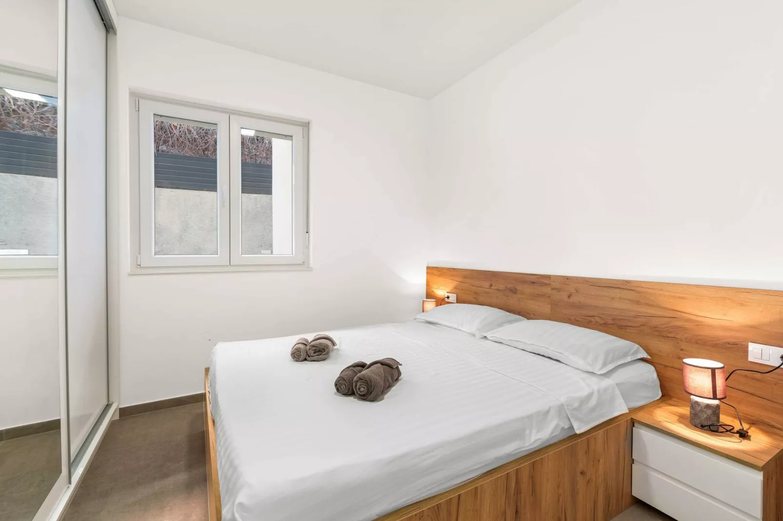 Apartments Velic - Two bedroom apartment A-Chambre