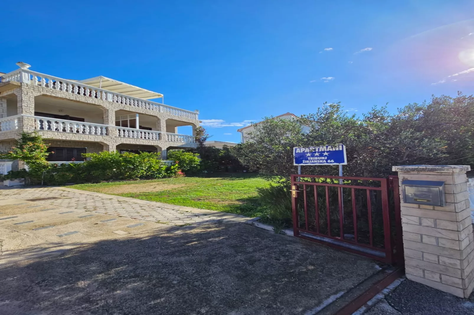 Apartments Nestor - studio apartment A1-Outdoor
