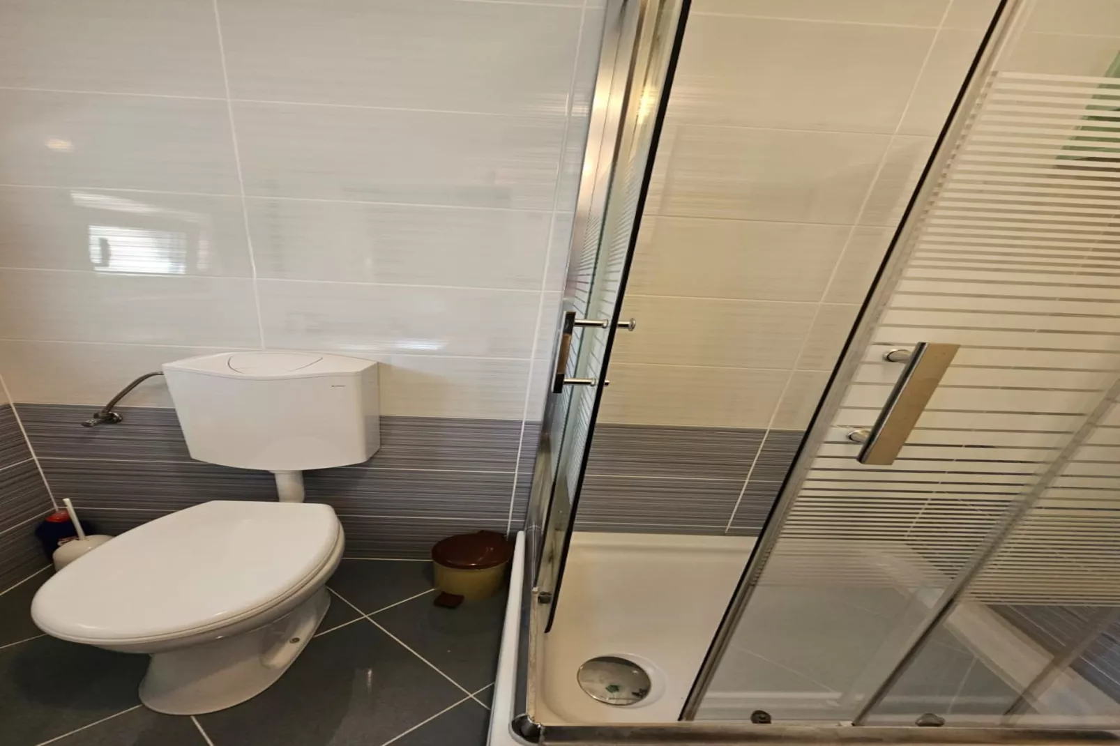 Apartments Olga - two bedroom apartment A4-Bathroom