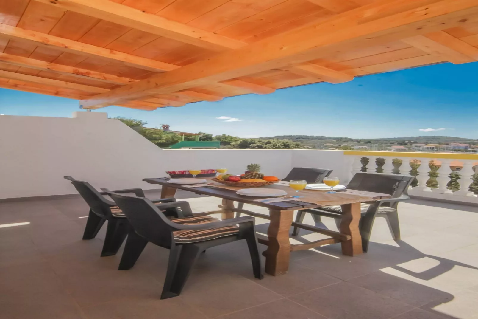 Apartments Horvat - Yellow-Terrassenbalkon