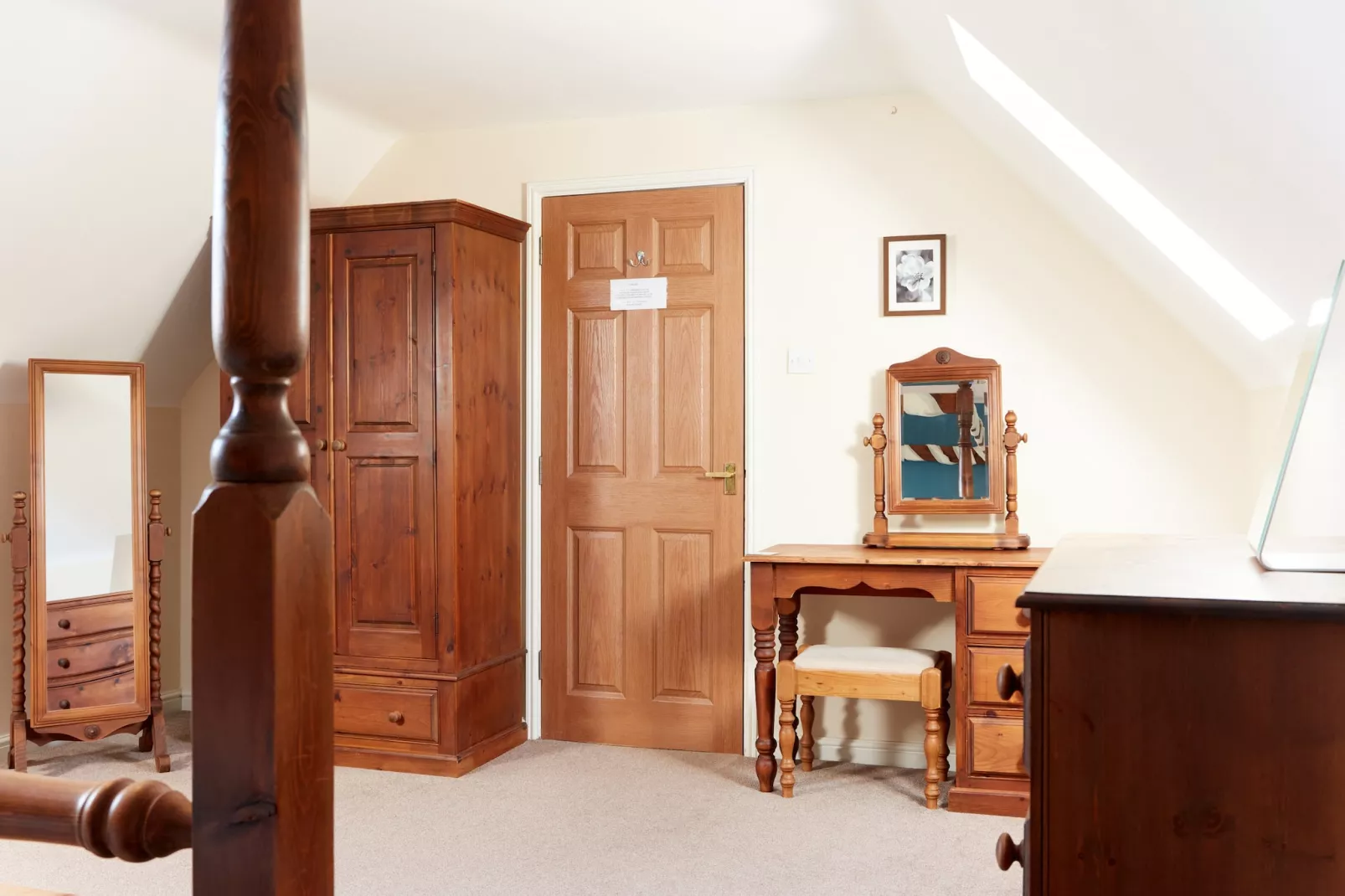 Meadow View-Bedroom