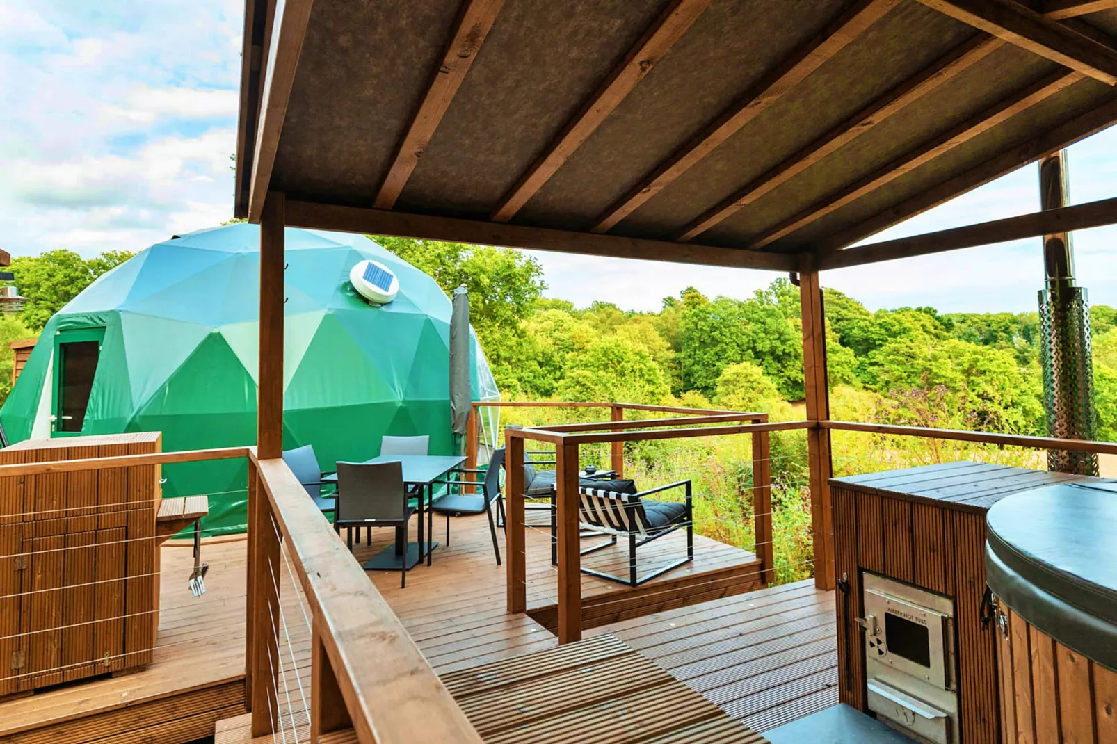 Scotney Luxury Dome-Outdoor