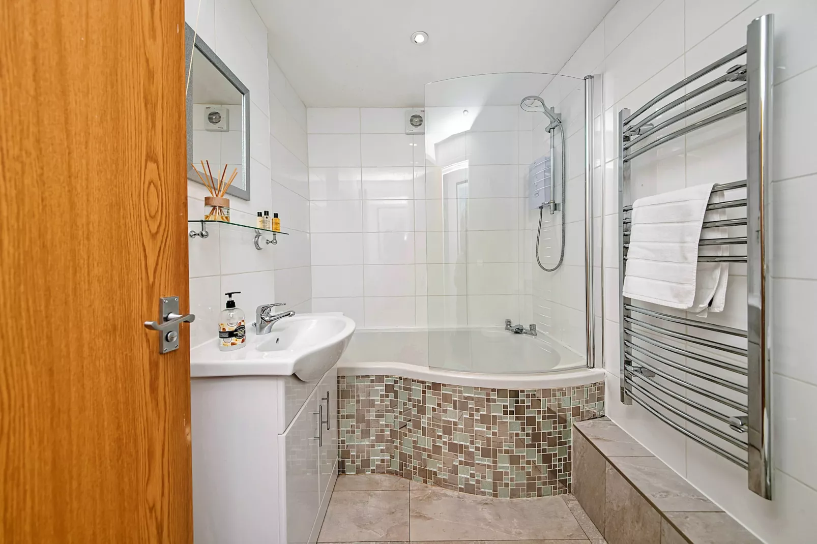 Mowbray-Bathroom