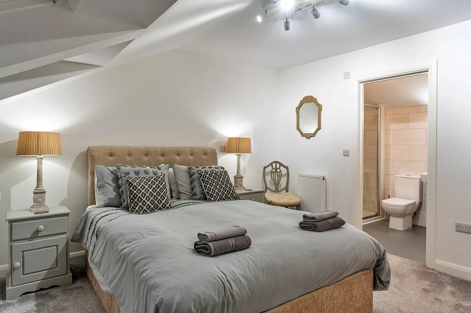 Brunels Reach-Bedroom