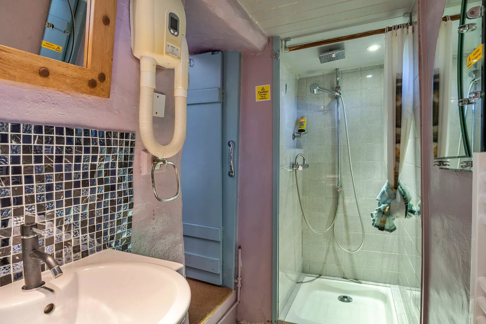 Fisherman's Cottage-Badezimmer