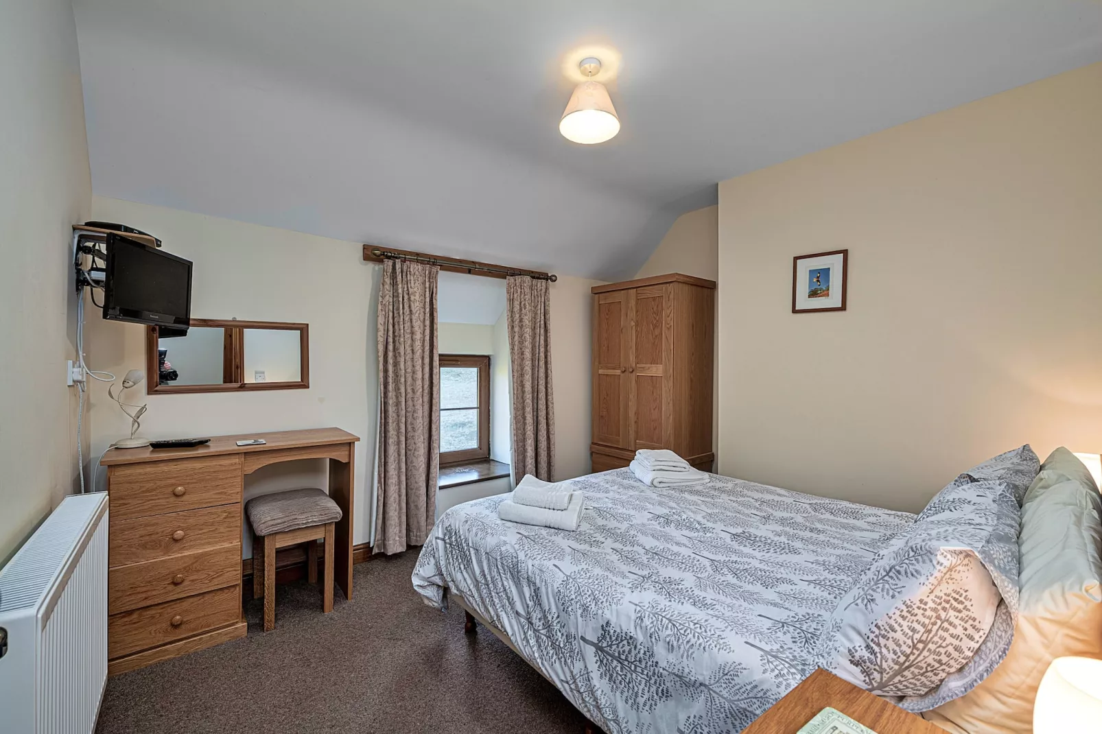 Llechwedd Mawr-Bedroom