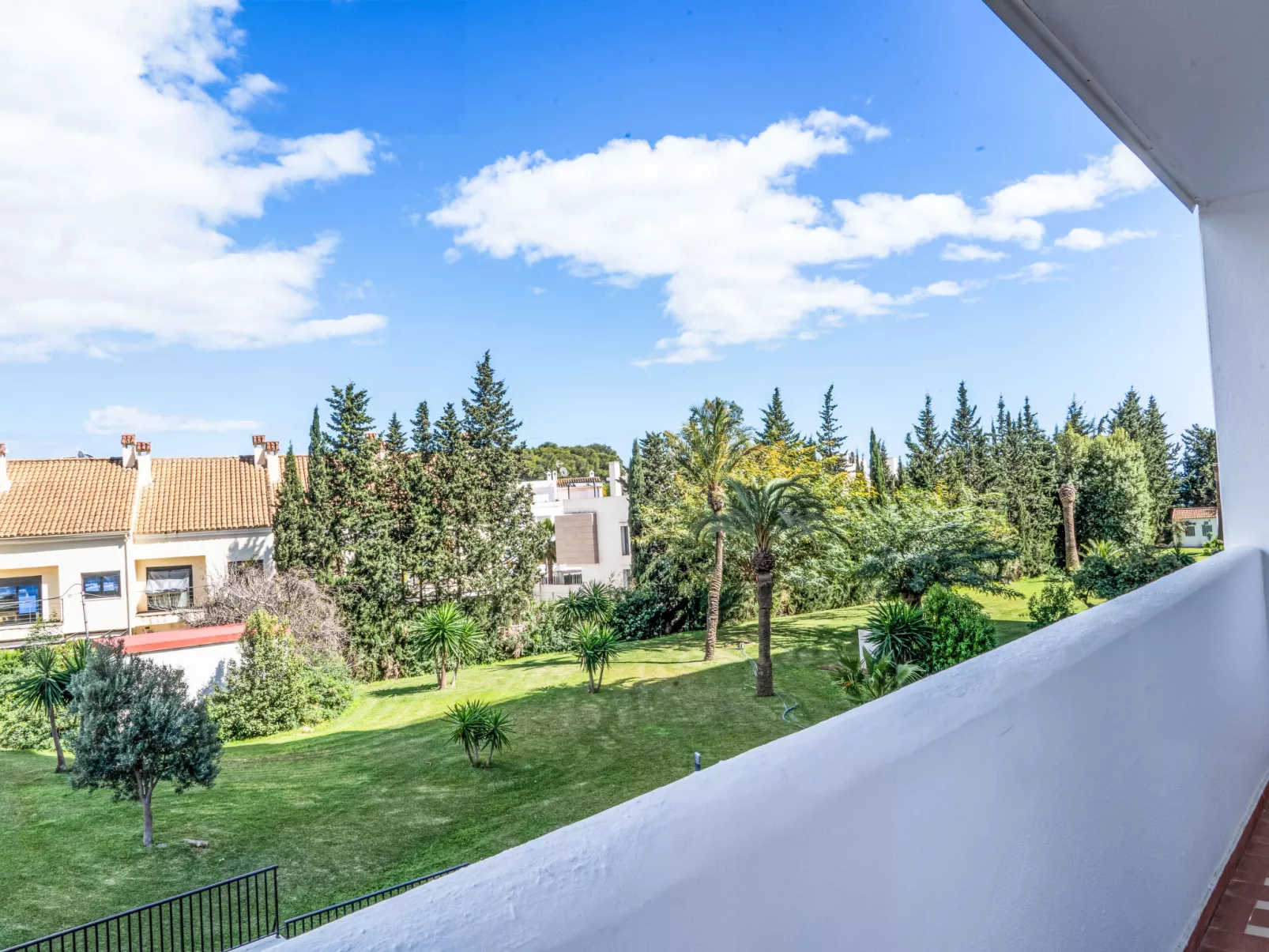 Vista Levante-Outside