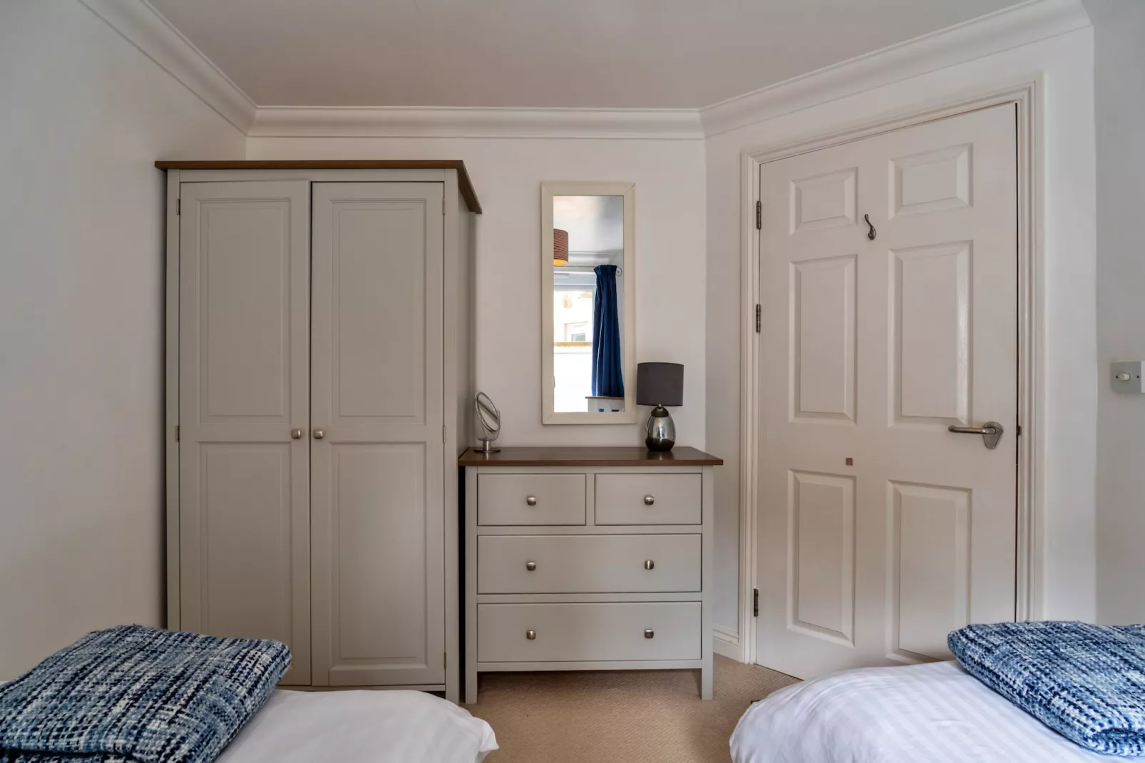 Blue Horizon-Bedroom