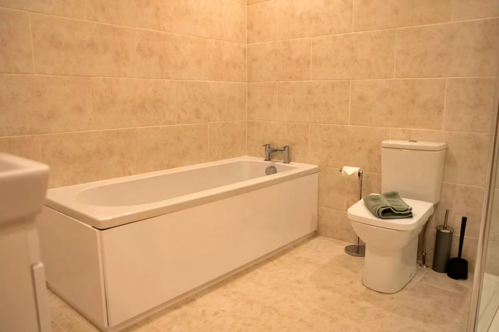 Little Rissington - Barn Eight-Bathroom
