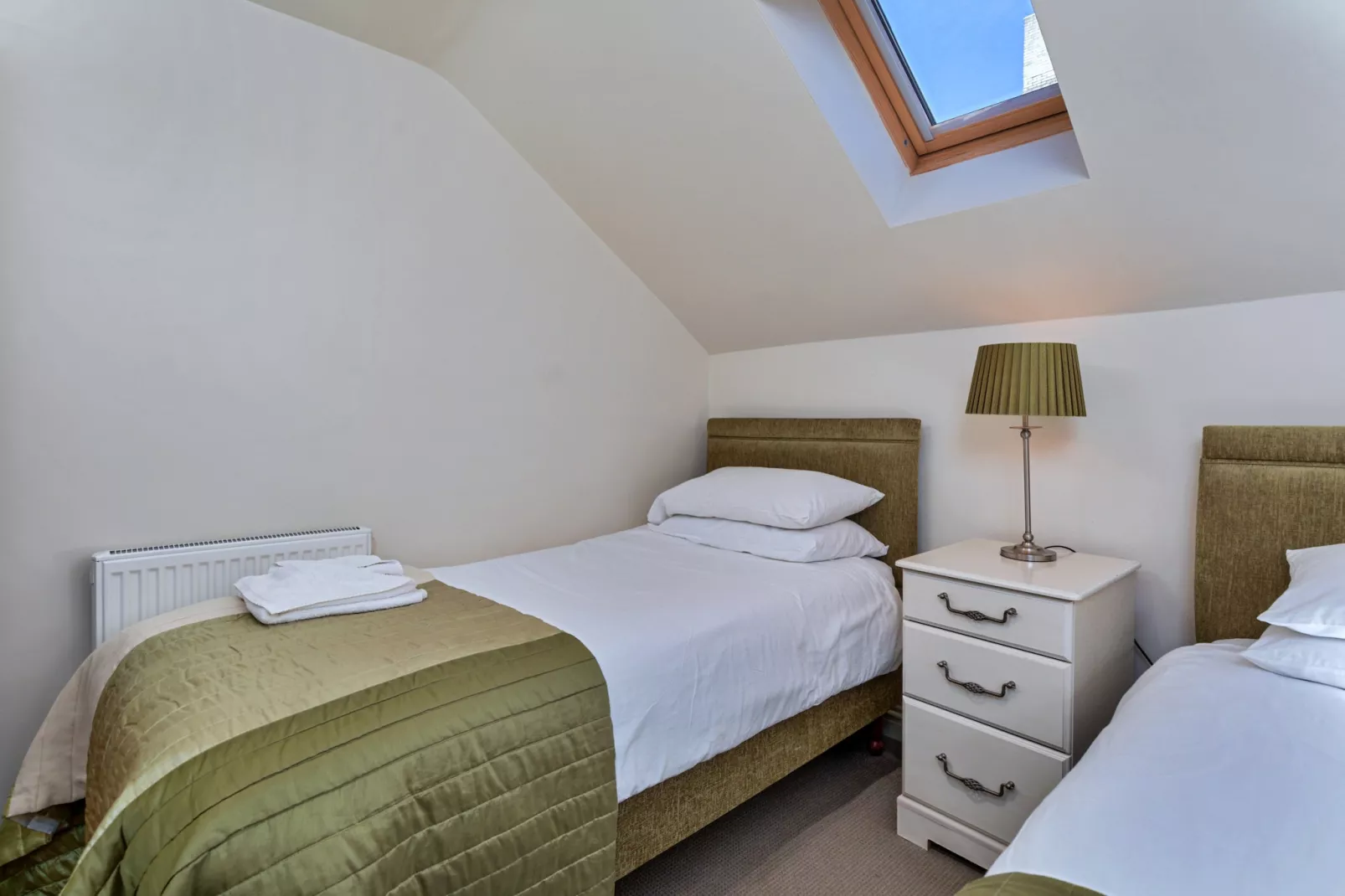 The Boat House-Bedroom