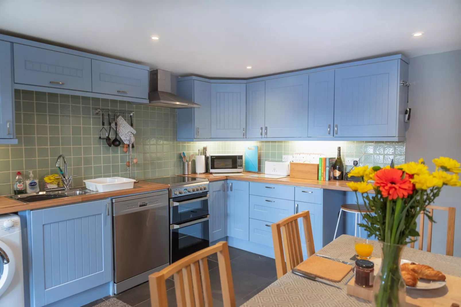 Court Cottage-Kitchen