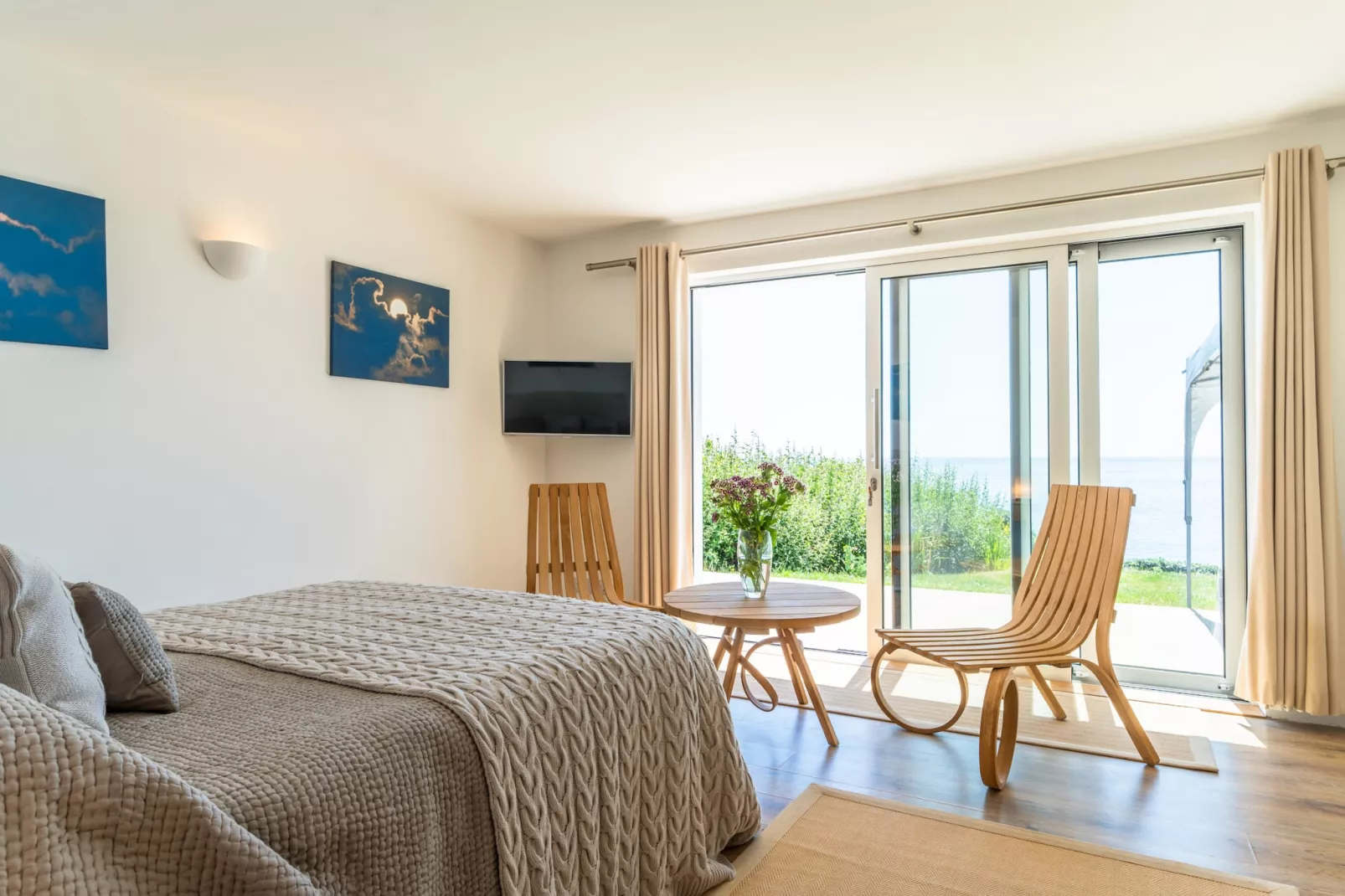 Avalon Sea Views-Chambre