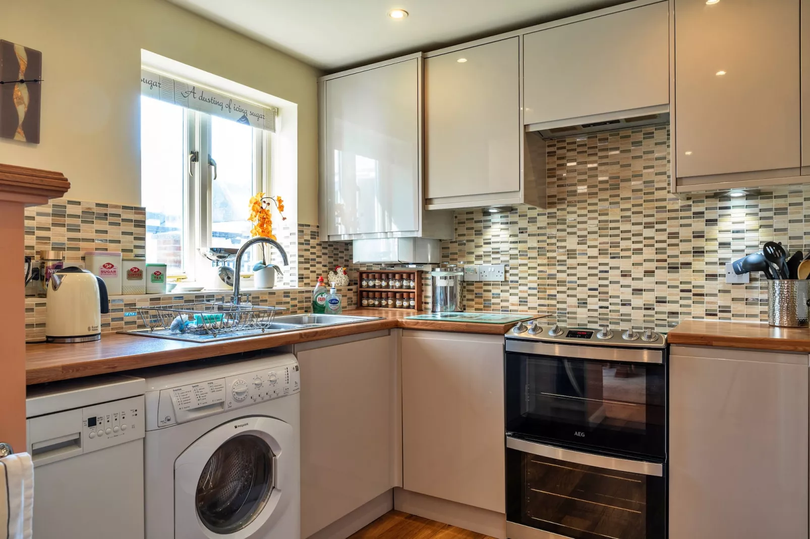 Cherry Tree Cottage-Kitchen