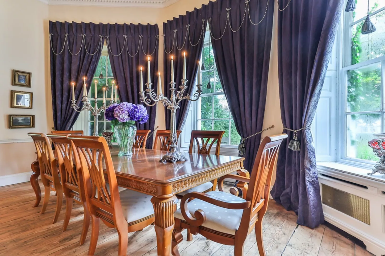 Walcot Hall-Dining room