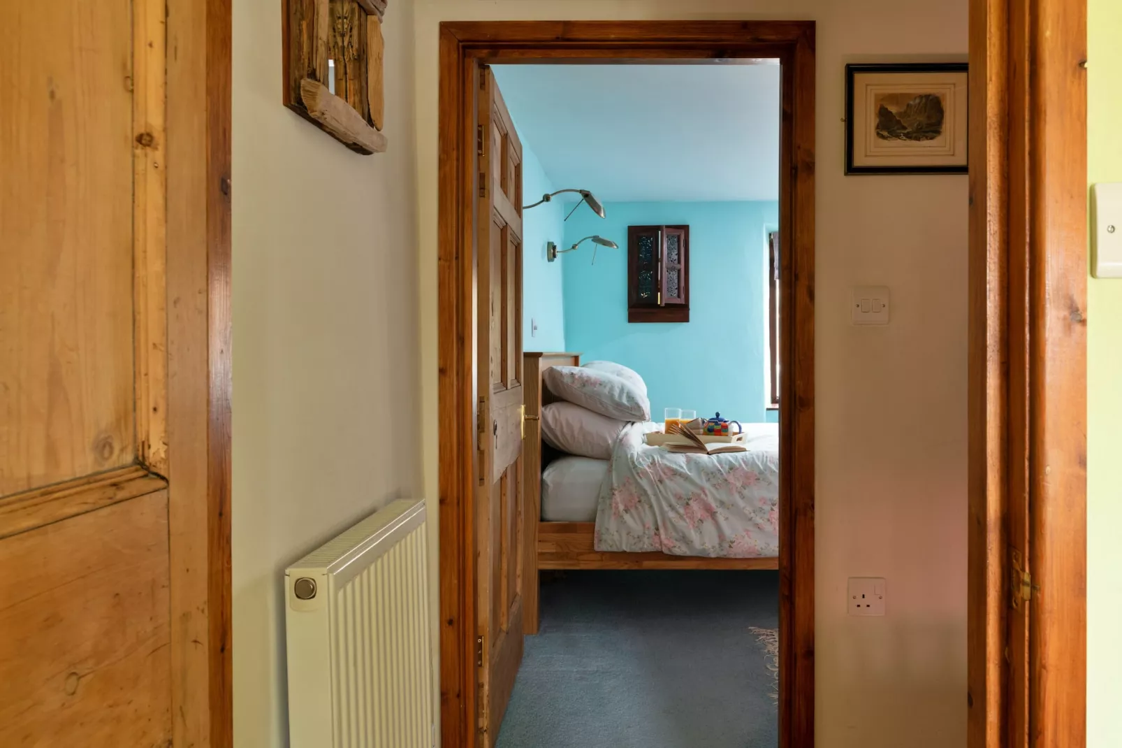 Dolwar Cottage-Bedroom