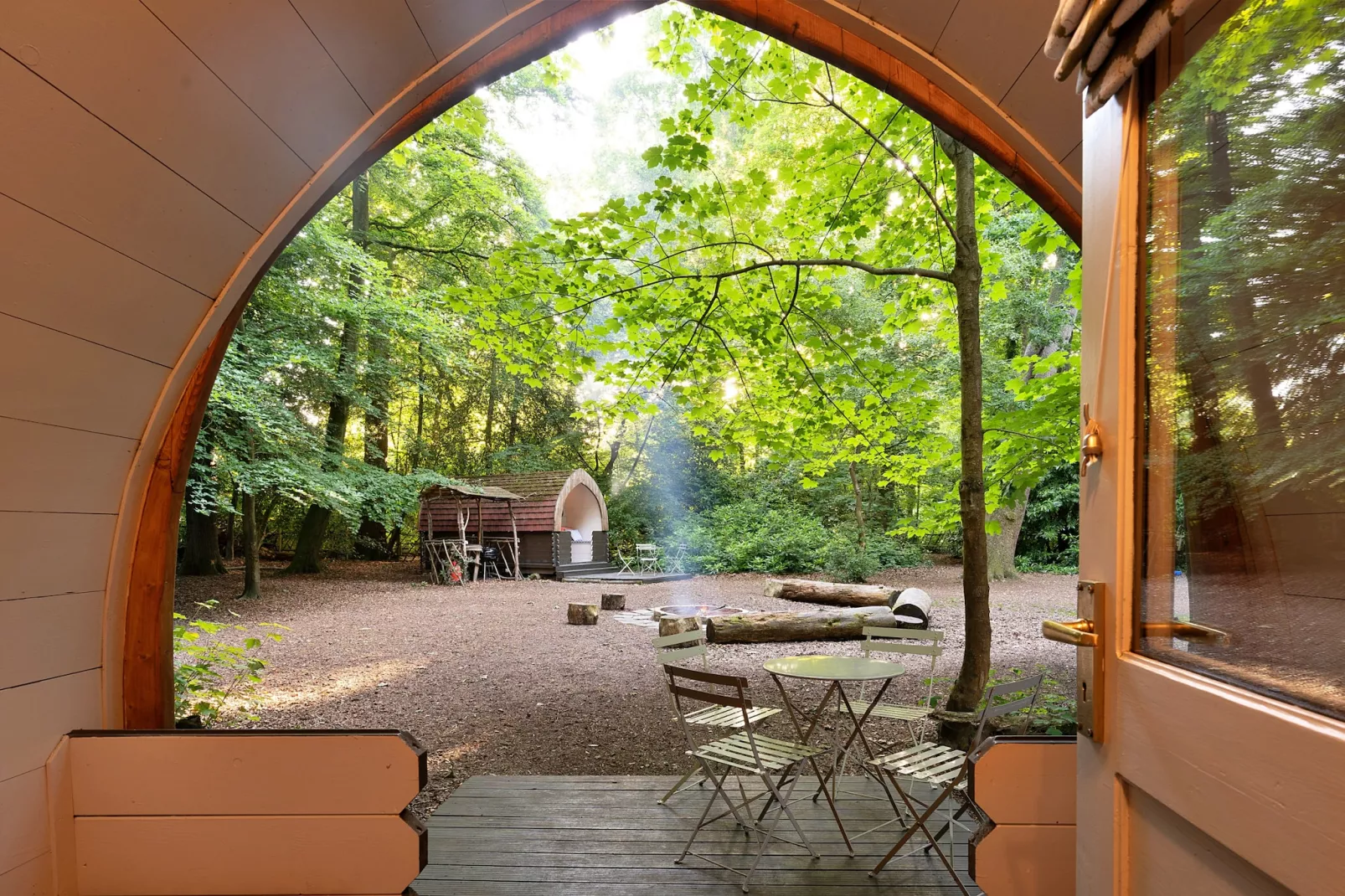 Bluebelle Glamping Pod-Outdoor