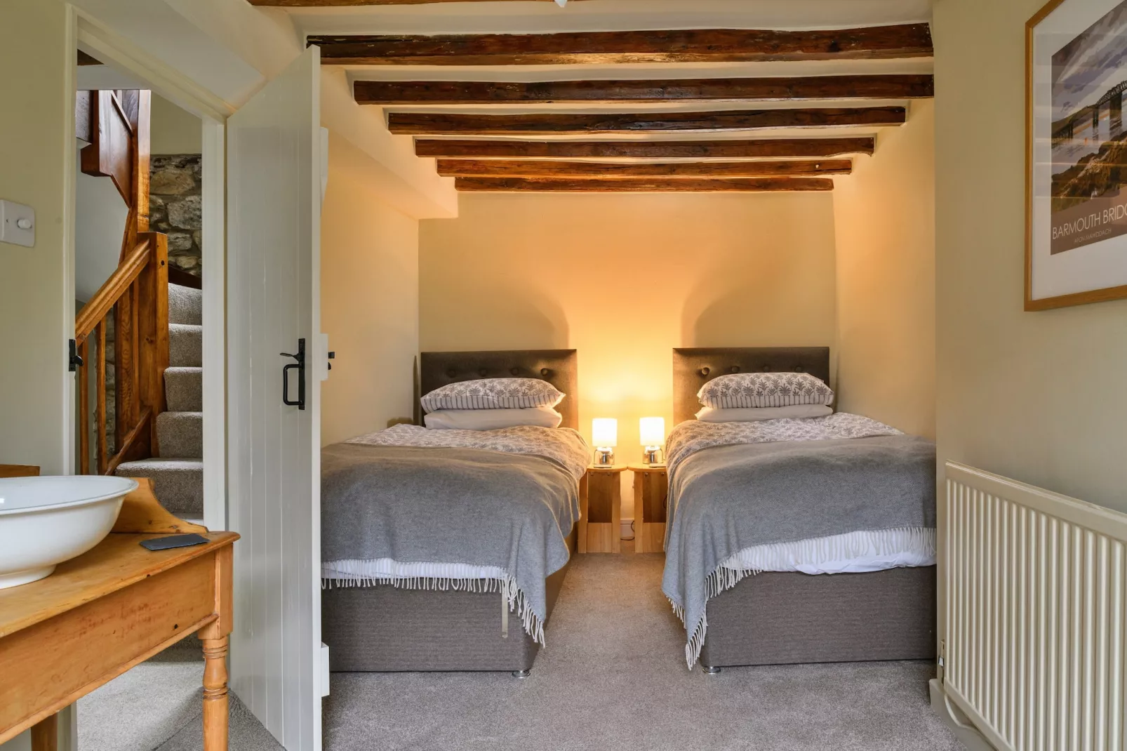 Hope House (Ty-Gobaith)-Bedroom