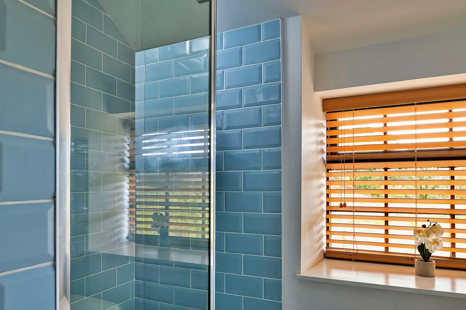 Harp House-Bathroom