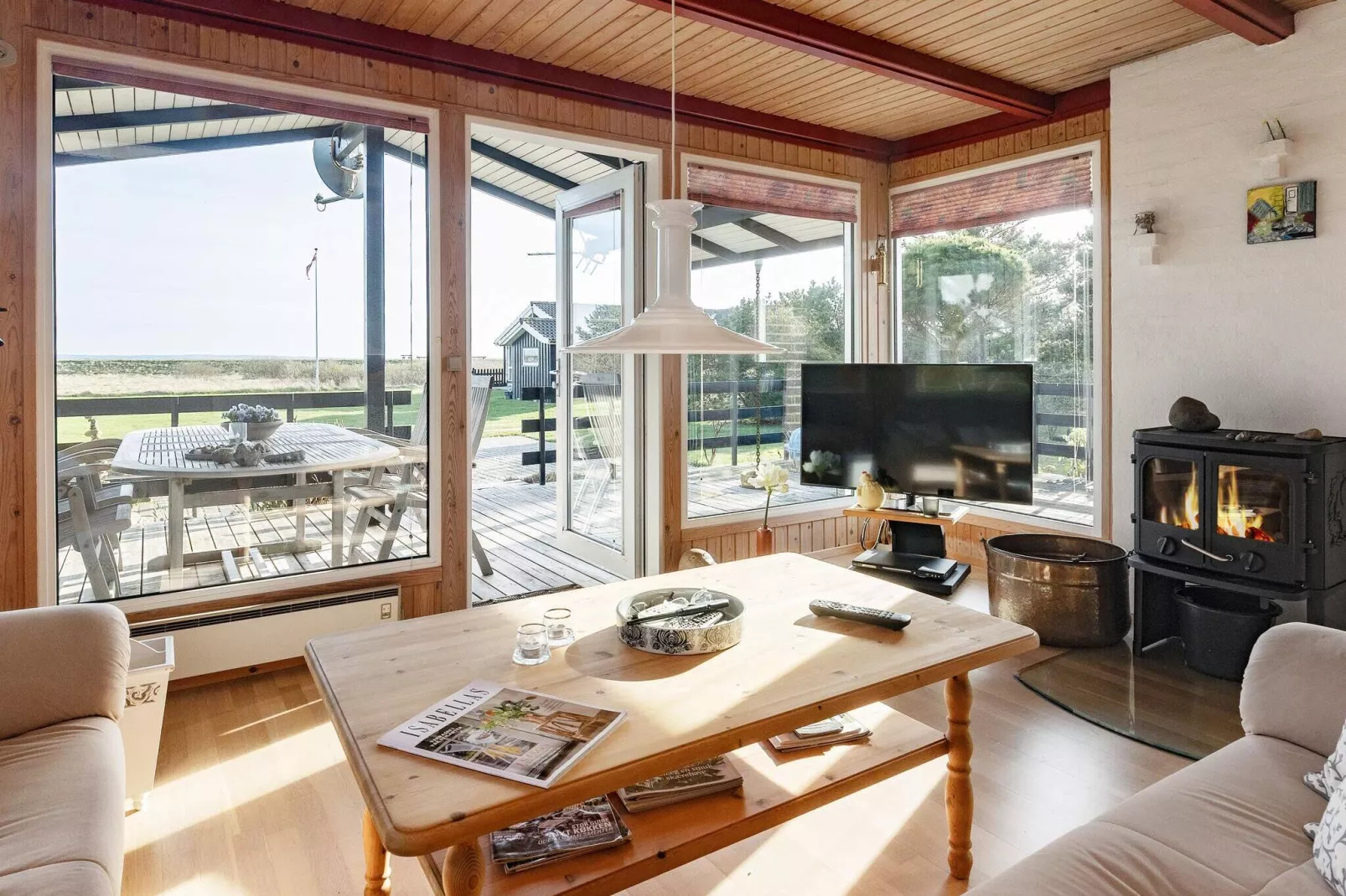 4 person holiday home in Hurup Thy-By Traum-Indoor