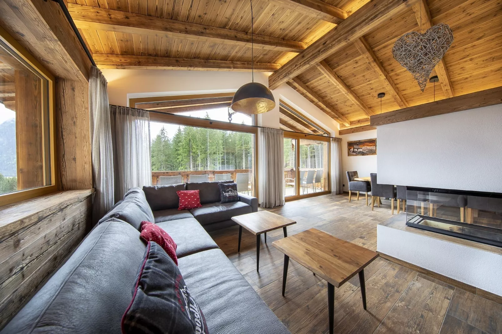 Nationalpark Chalet Malhamhorn-Living room