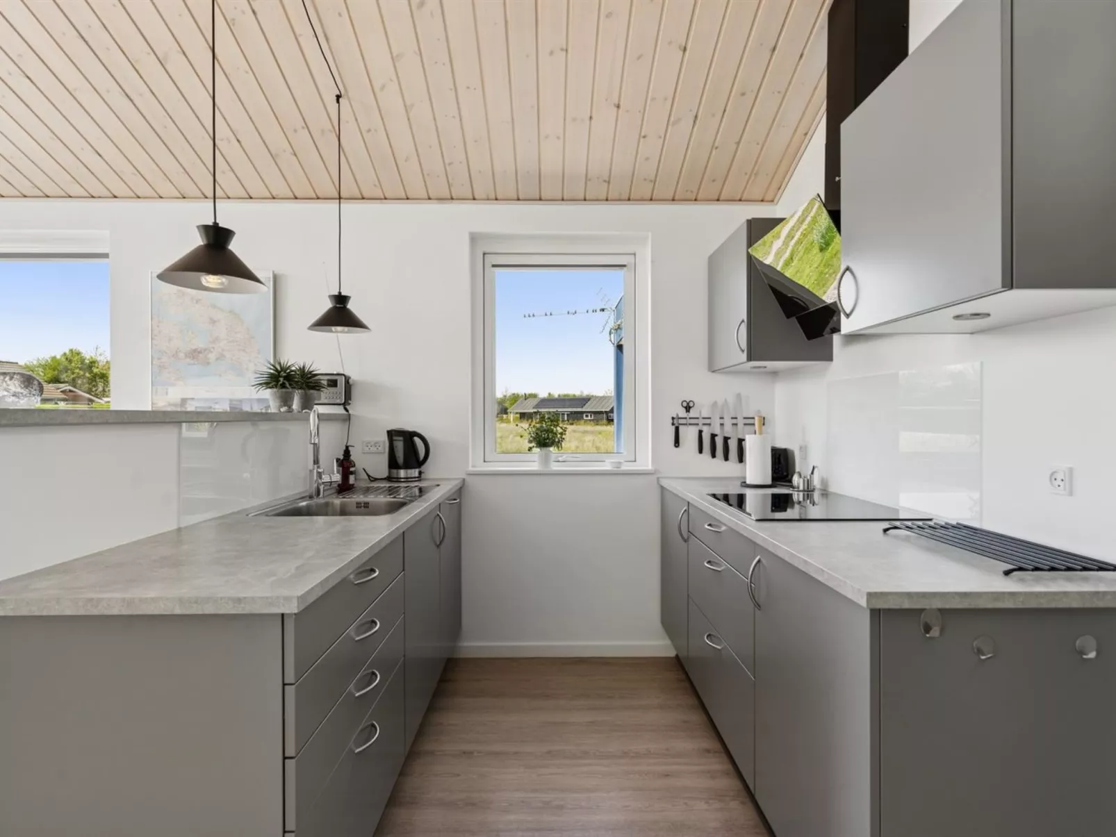 "Snari" - 700m from the sea-Drinnen