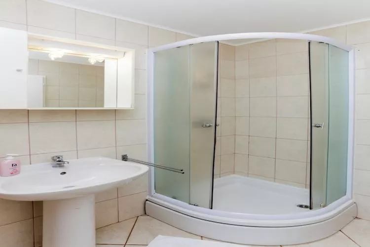 Apartments Villa Dubrovnik - Comfort Studio Apartment with Terrace and Sea View-Bathroom