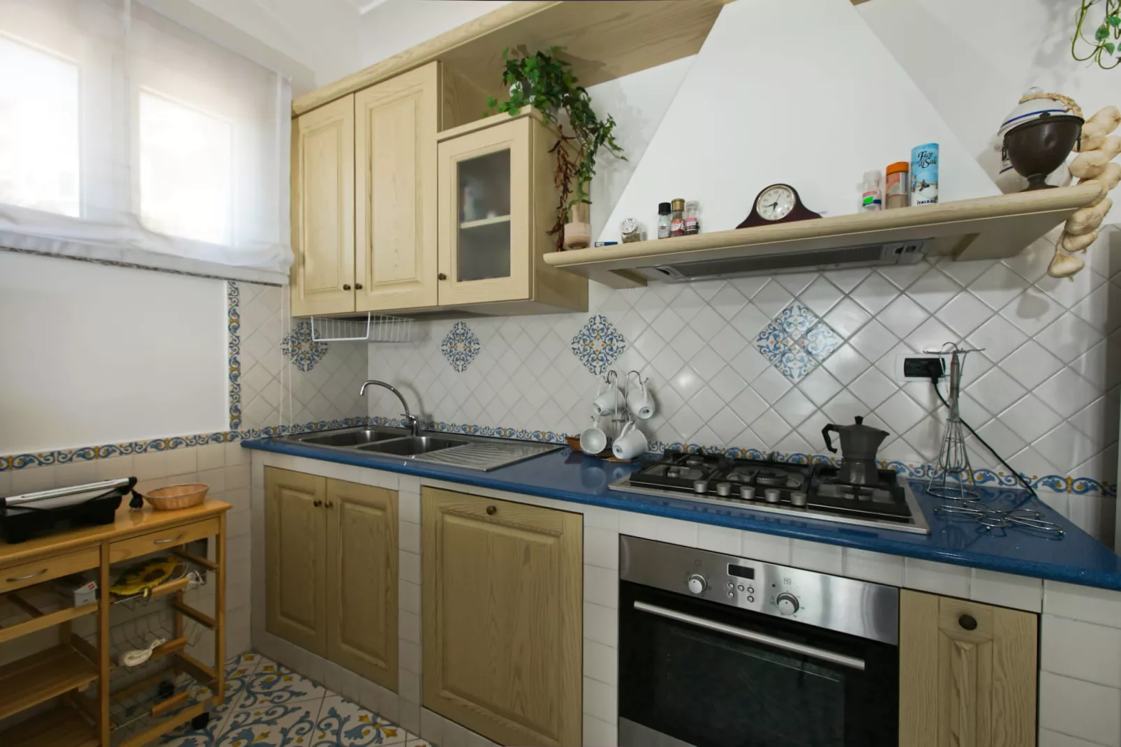 Oasi Blu-Kitchen