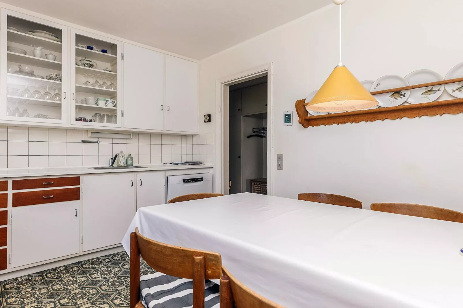 8 person holiday home in Harpelunde-Indoor