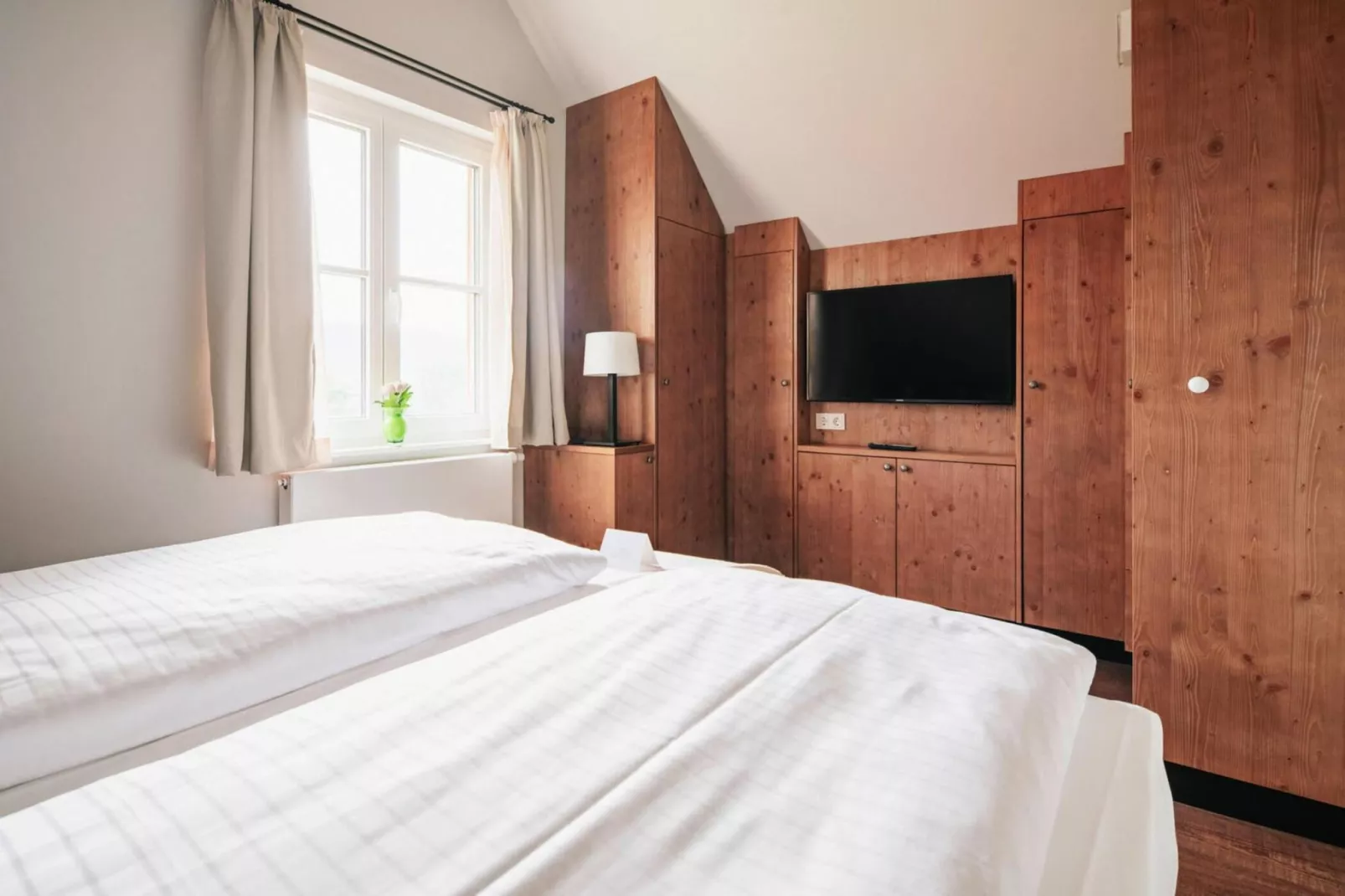 Ferienhaus Typ Premium Lodge Plus 4 Personen-Bedroom
