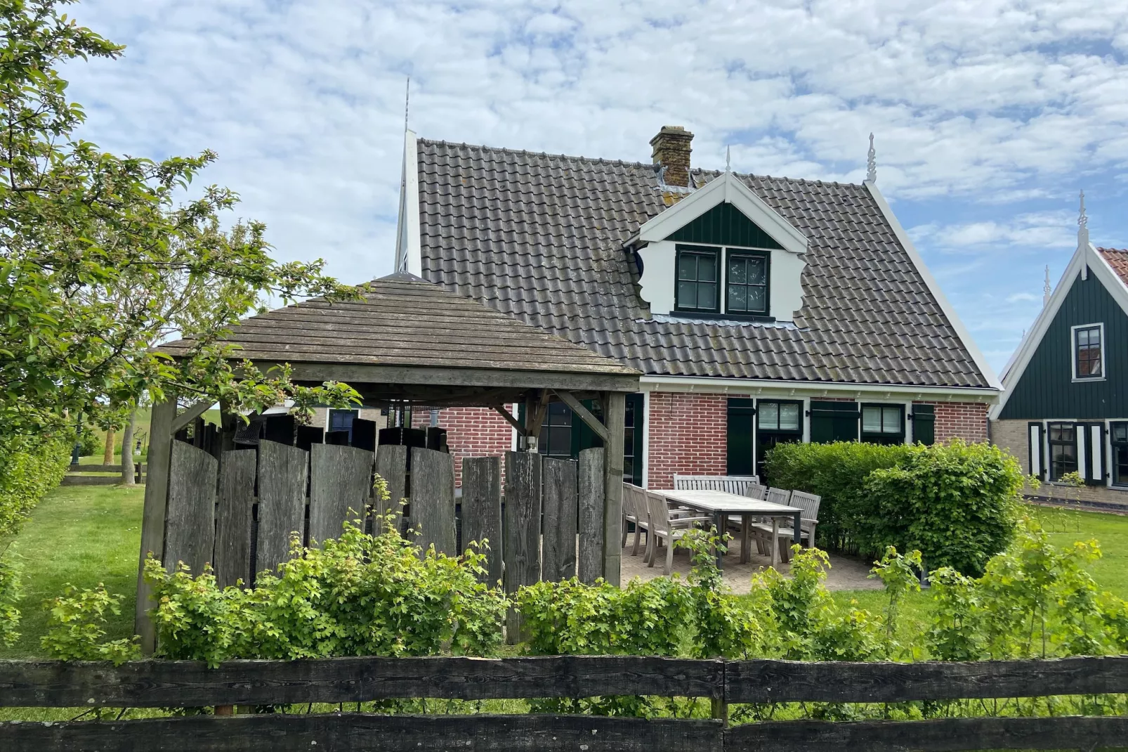 Recreatiepark Wiringherlant - Villa 14-Jardin d'été