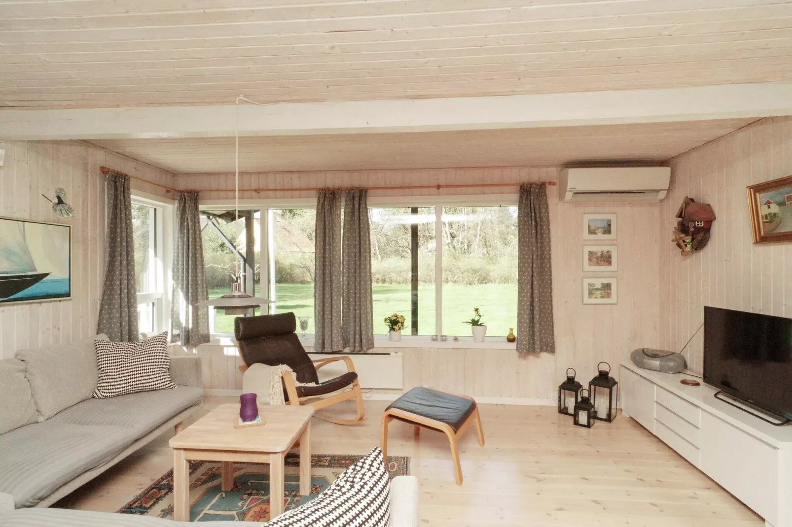 5 person holiday home in Frederiksværk-By Traum-Indoor