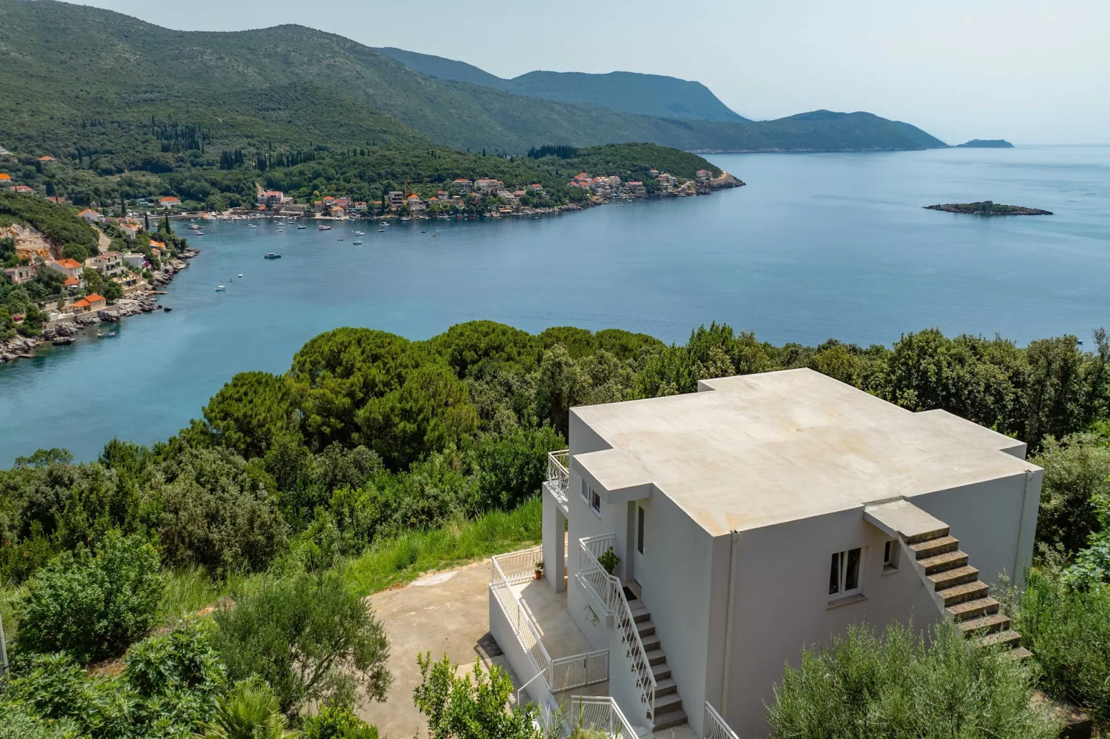 Apartment Konak - Two Bedroom Apartment with Terrace and Sea View-Outdoor