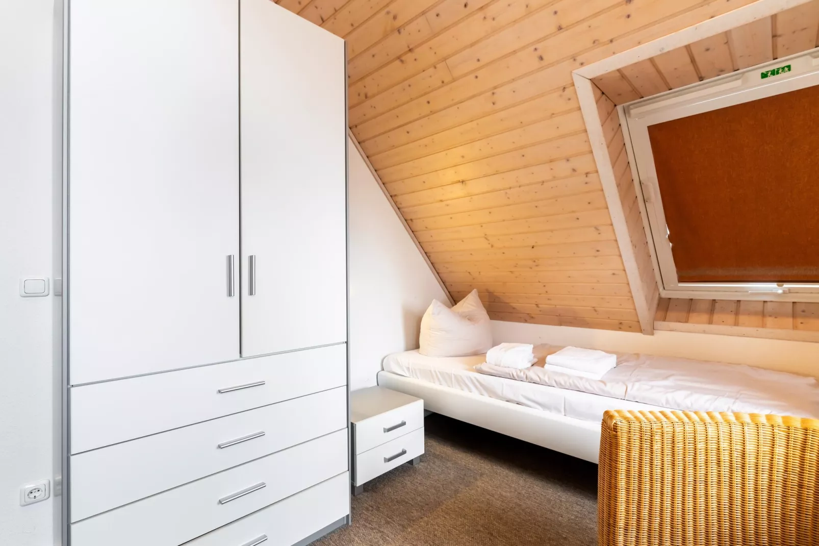 Kapitänsdeck 6 Pers 496-Bedroom