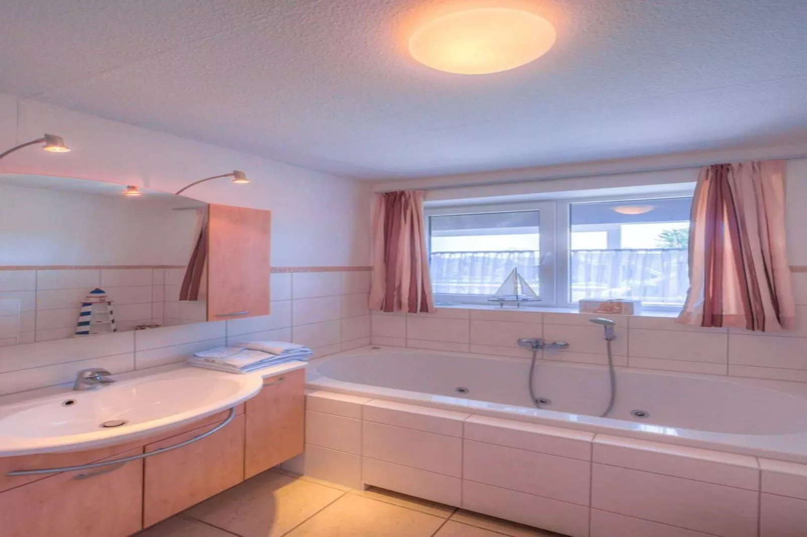 Mitteldeck 433-Bathroom