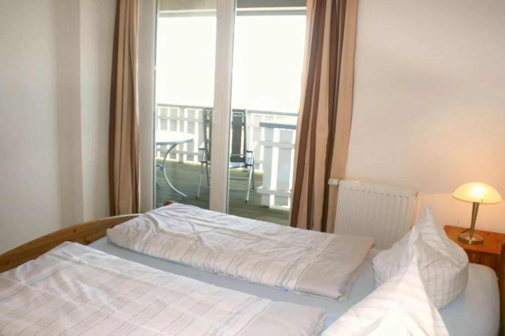 Mitteldeck 504-Bedroom