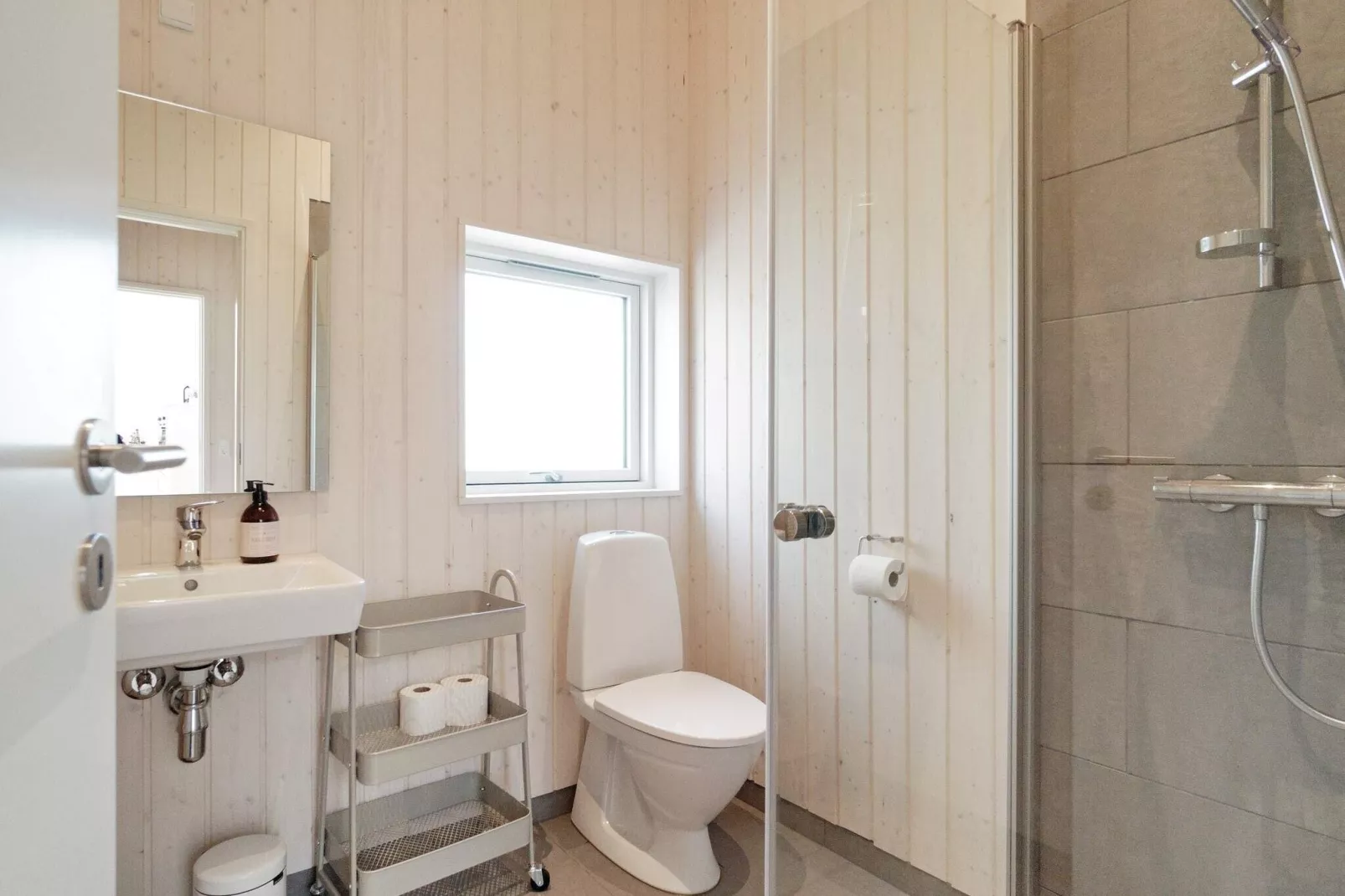 8 person holiday home in Hundested-Indoor