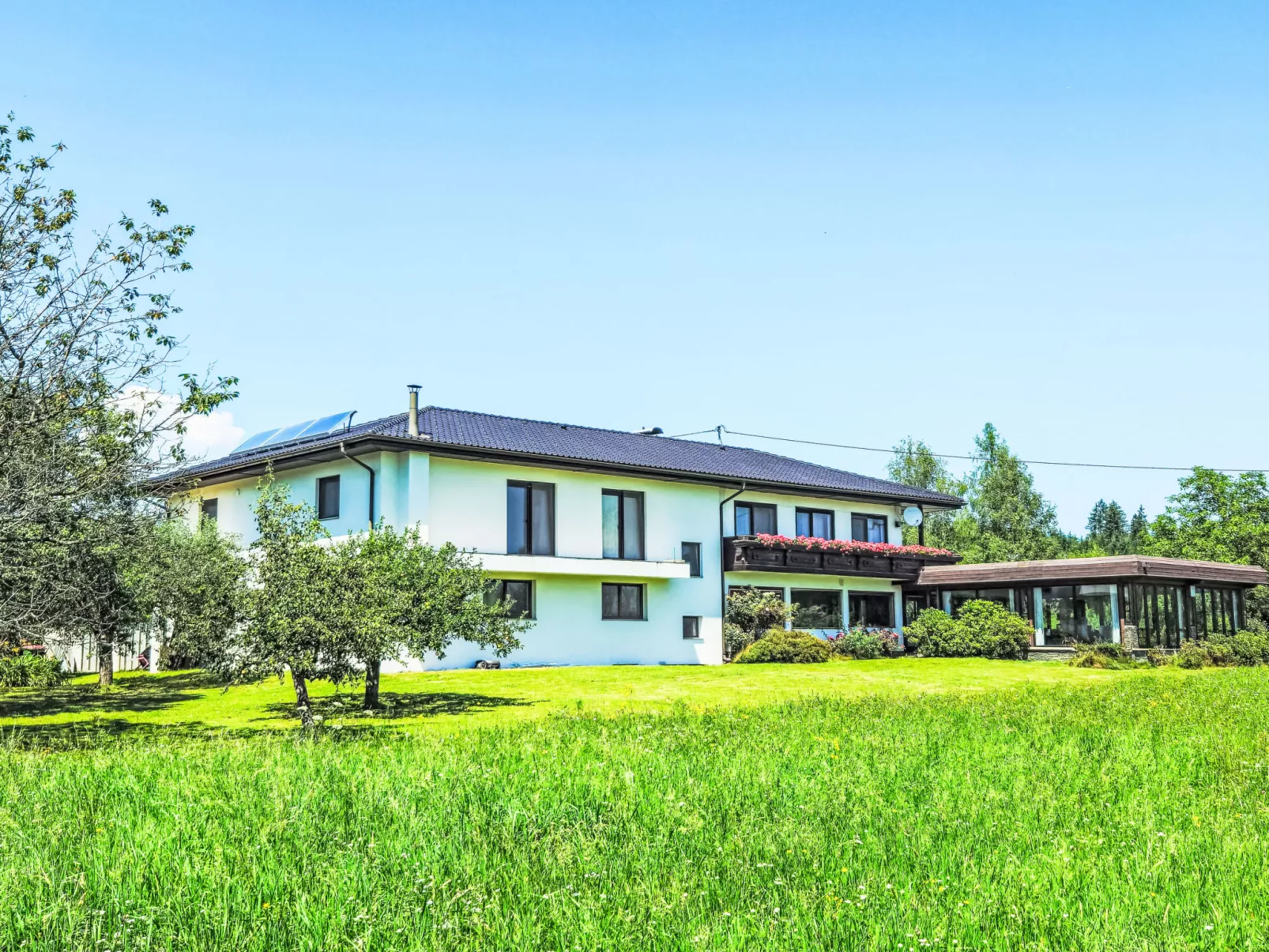 Villa Therese-Outside