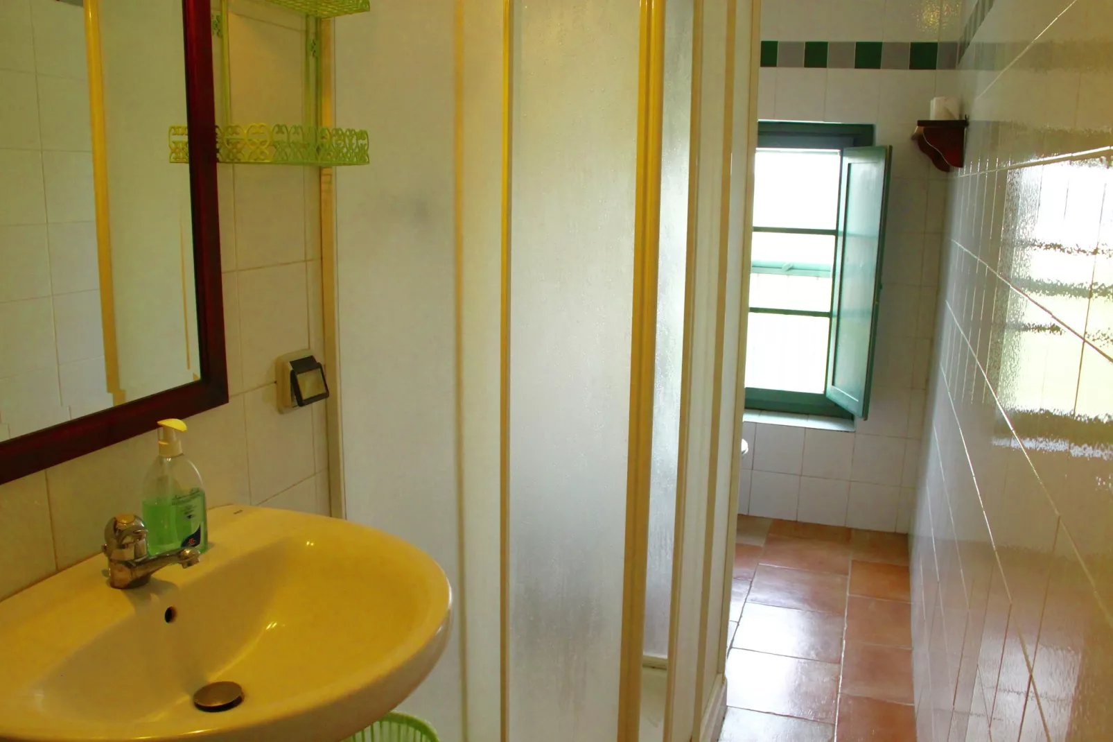 La Ginestra-Bathroom
