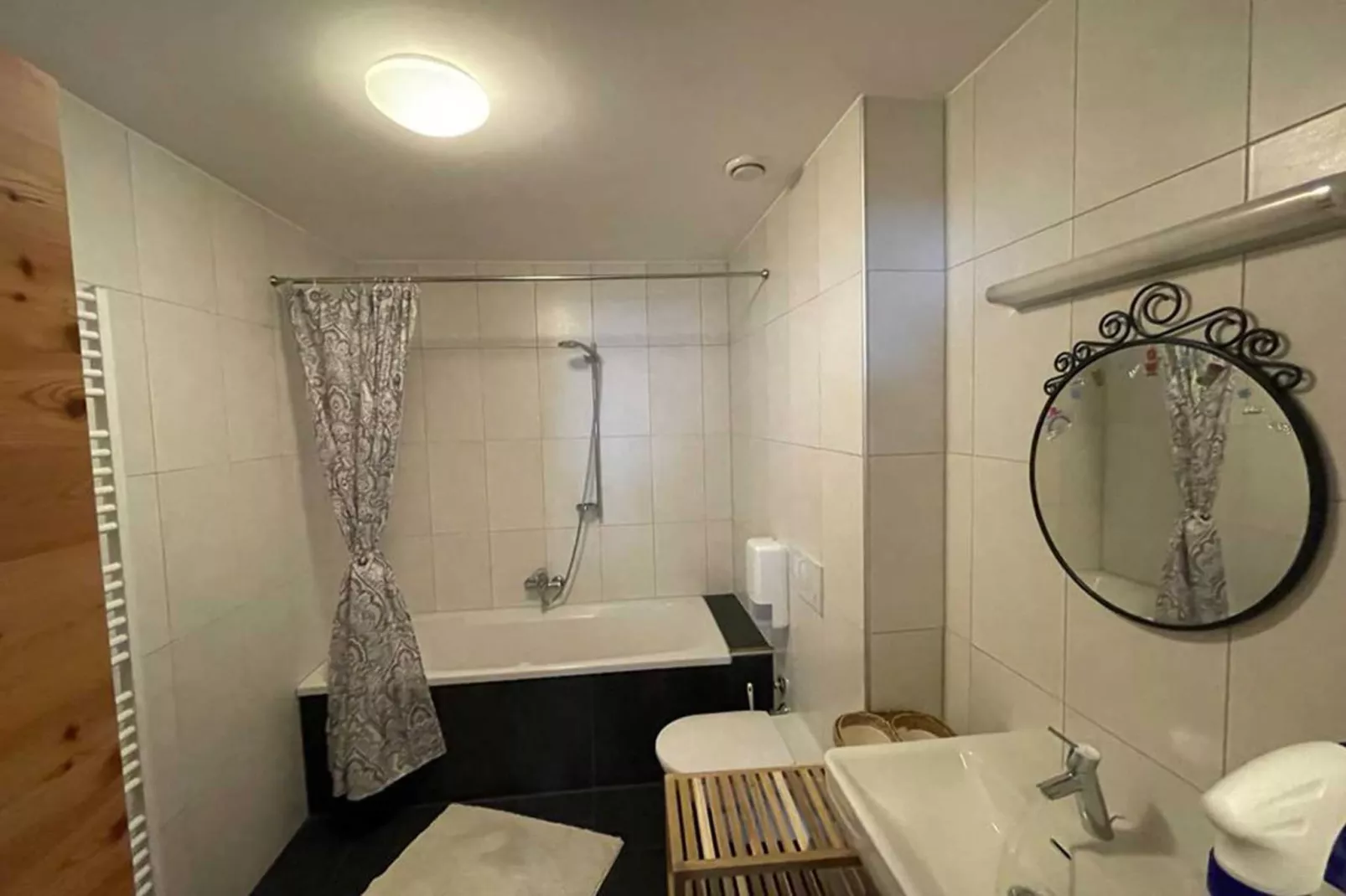 Naviser Hütte Wohnung Grünberg 144-Badezimmer