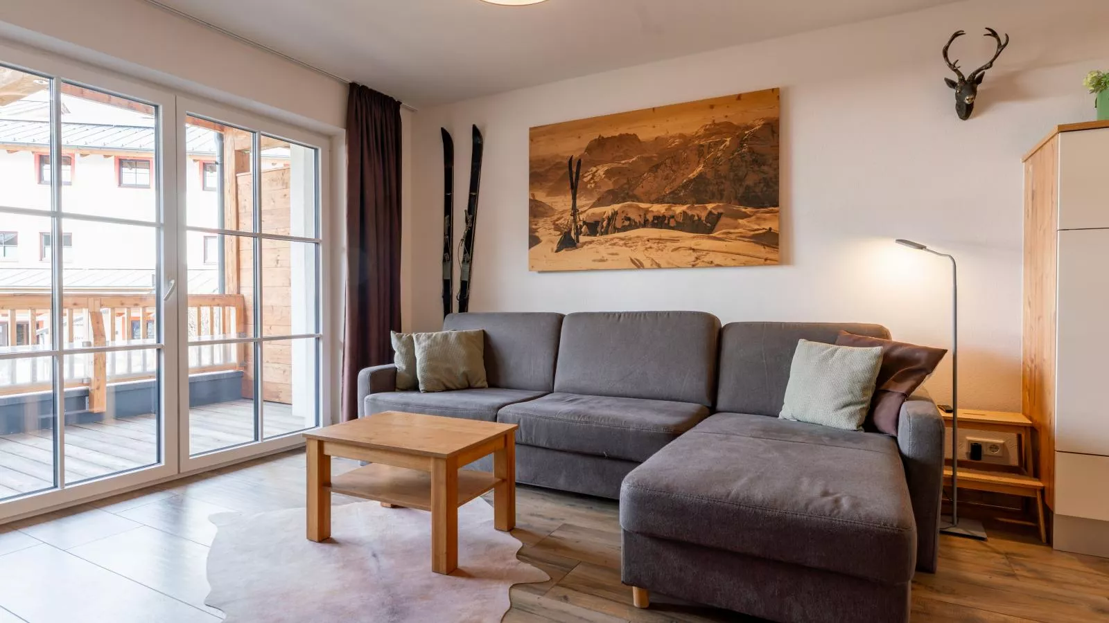 Tauern Suites Mitterwirt TOP 213-Living room