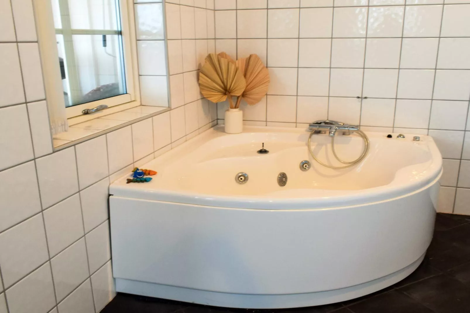 5 star holiday home in ENGELSVIKEN-Spa