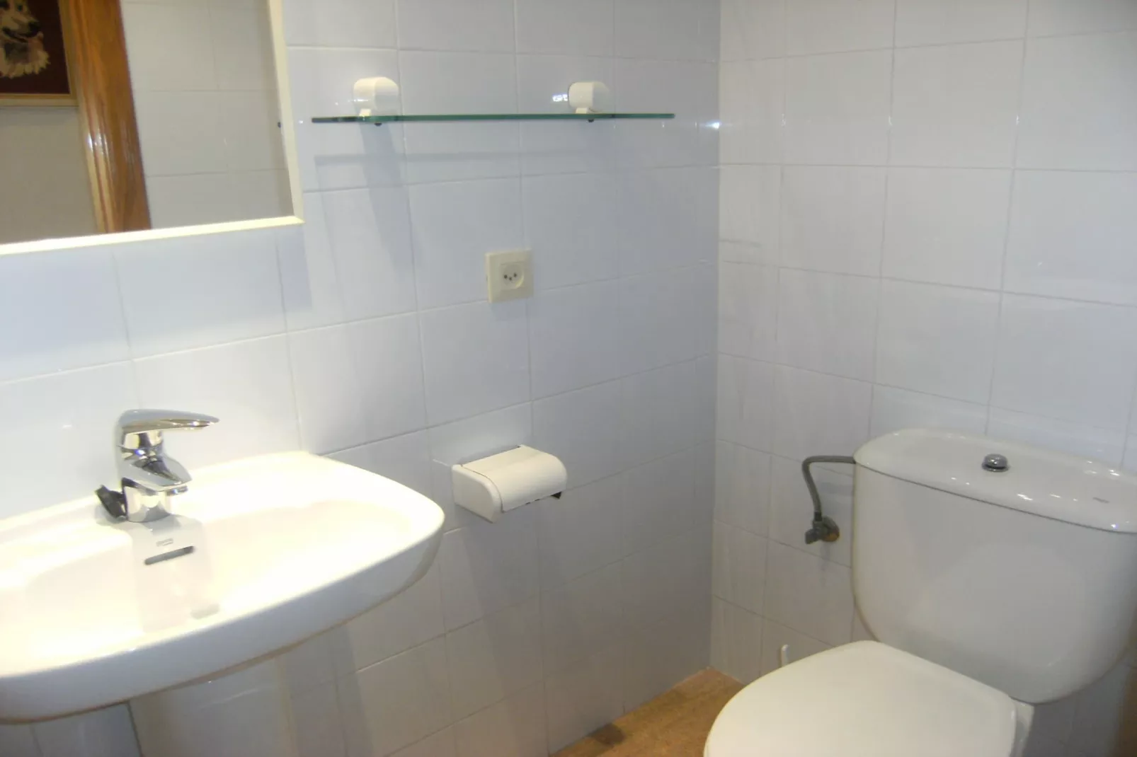 MARINA 2-A-Bathroom