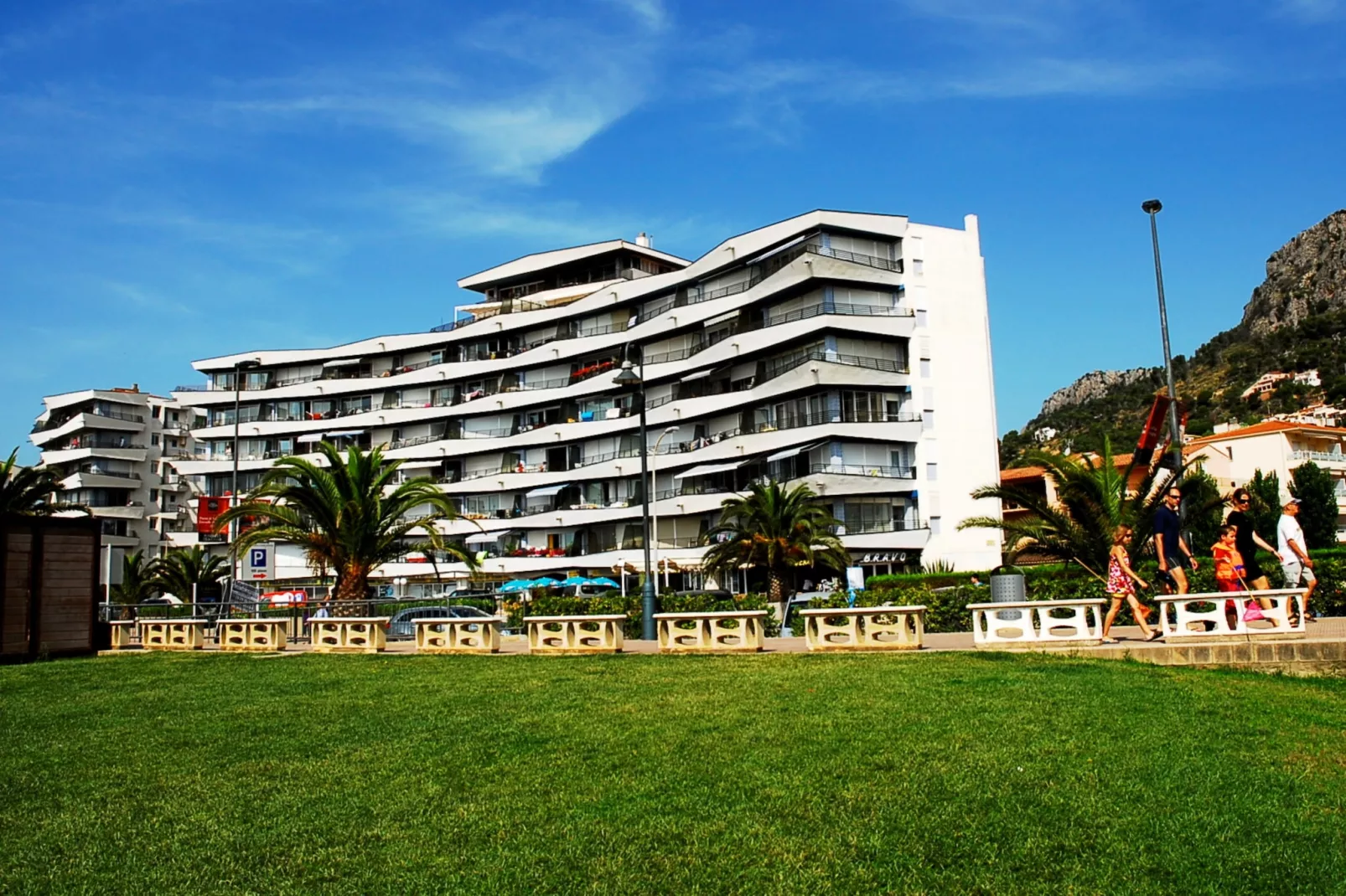 CATALONIA 3-9-Outdoor