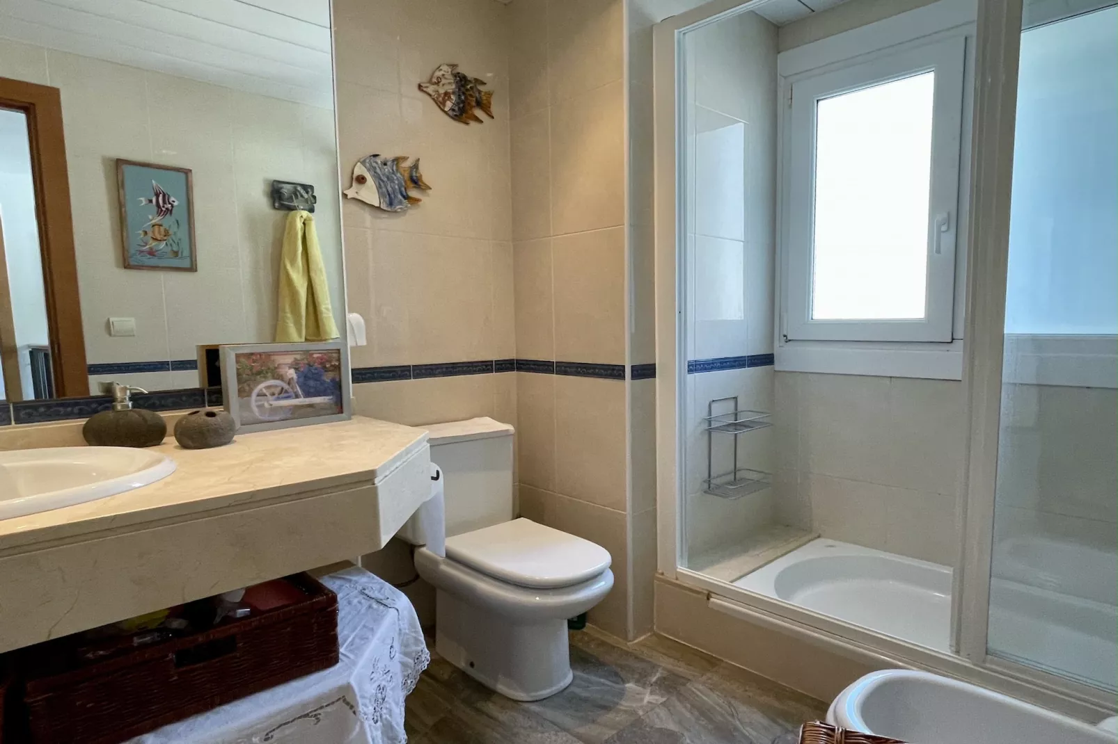 TORROELLA 89 BX-2-Bathroom